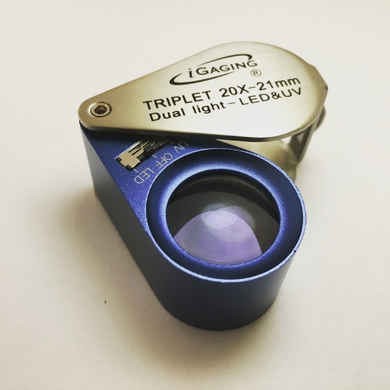 Triplet 20x, 21mm Optical Loupe (LED + UV)