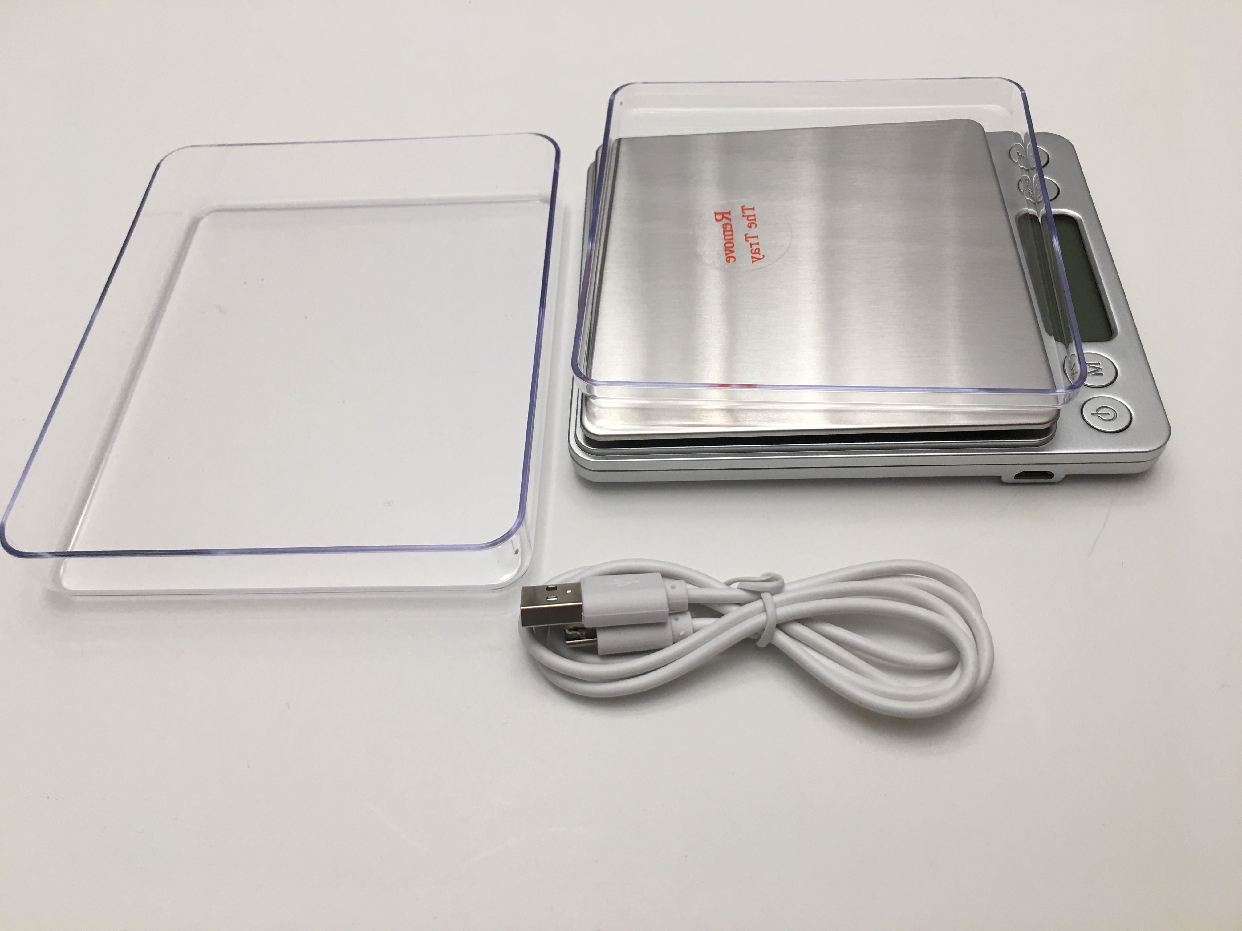 Rechargeable 500g (1lb) scale with .01g (.00035oz) accuracy